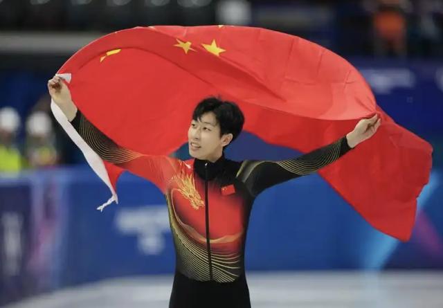 1770940289434023320.png 孙龙.png